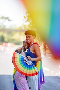 lesbische vrouw houdt lesbisch stel hetzelfde geslacht vb aangetrokken voelt