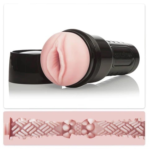 Populairste Fleshlight masturbator met roze sleeve en discrete look geven realistischer gevoel
